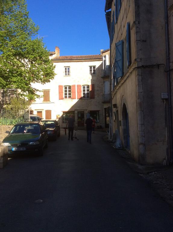 Auberge Lion D'Or Saint-Antonin-Noble-Val Exterior photo