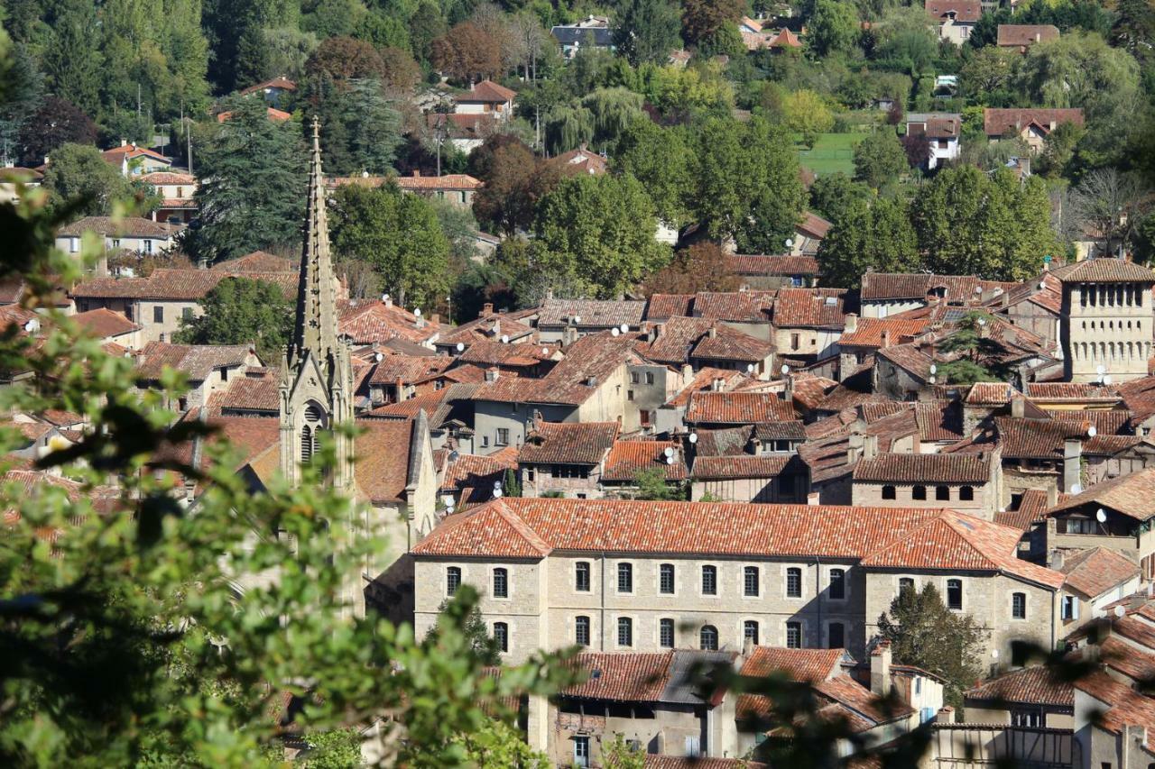 Auberge Lion D'Or Saint-Antonin-Noble-Val Exterior photo